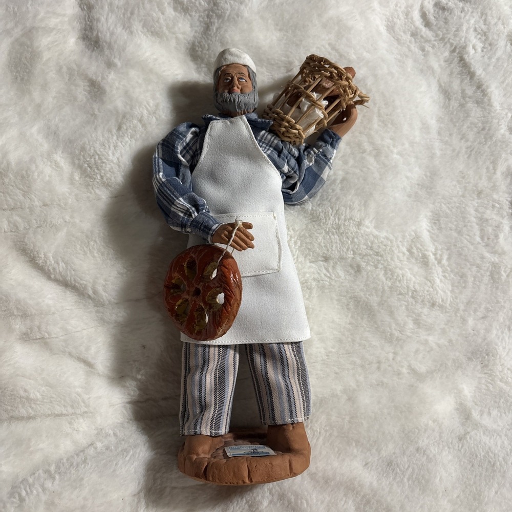 Santone‎ D'Argile of Provence Baker 10.5" man with label